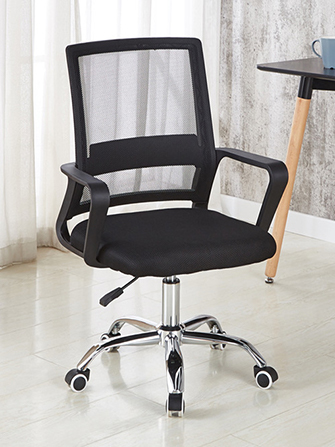 How to choose an office chair: both comfort and health