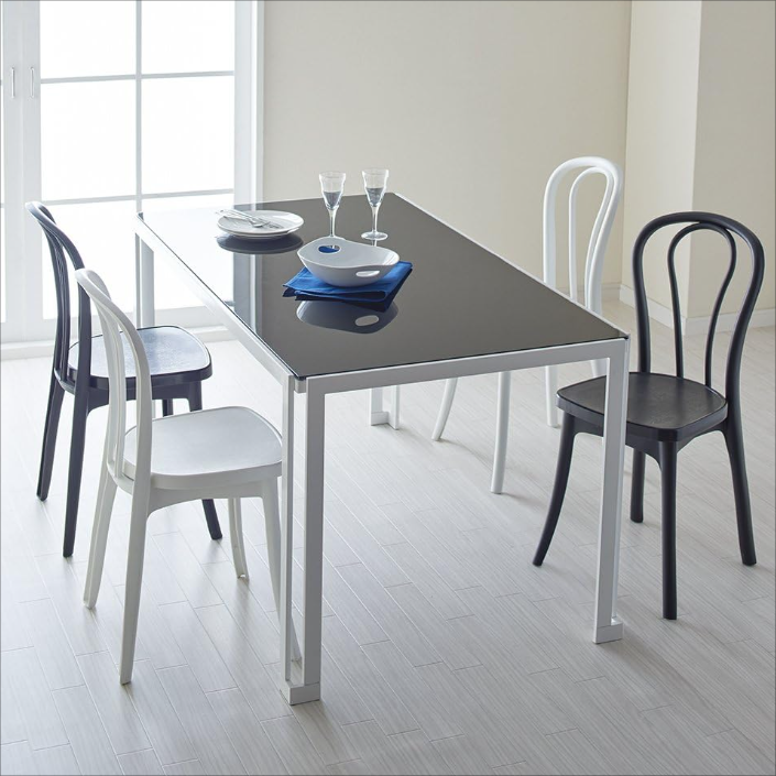 Sturdy Plastic Side Chairs with Hollow Backrest DC-N07