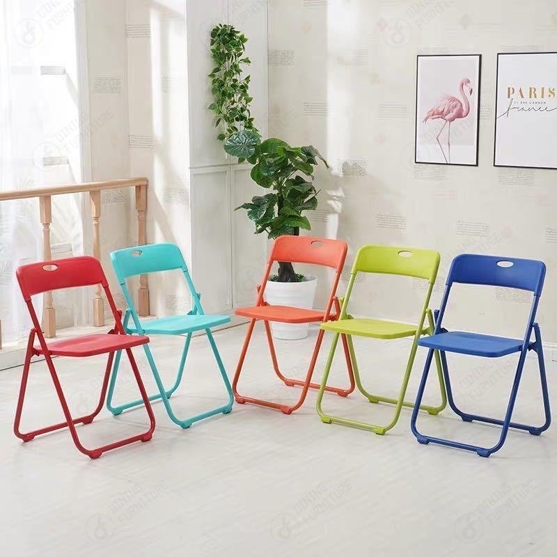 Folding Backrest Colourful Plastic Chairs DC-P89